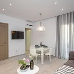 Elegant Apartman *