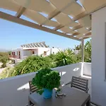 Elegant Apartman *