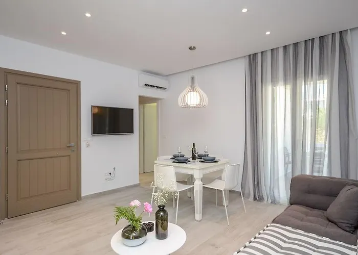 Elegant アパート *