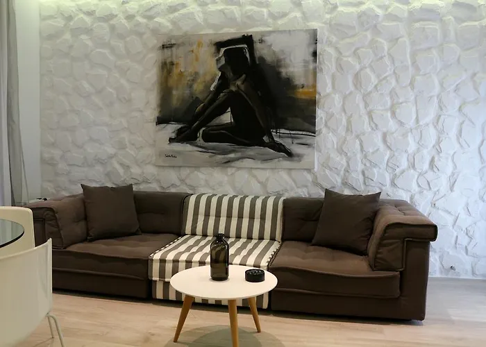 アパート Elegant アギオス・プロコピオス