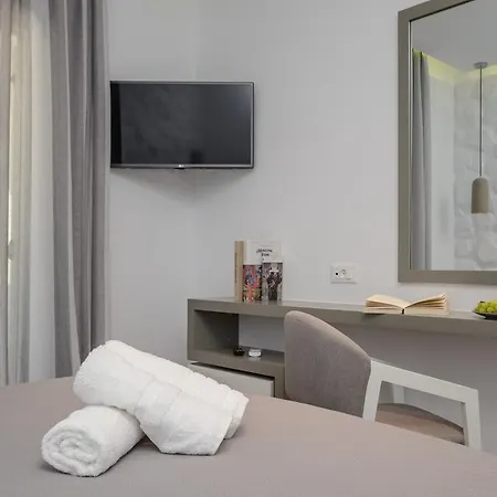 דירה Elegant איוס פרוקופיוס