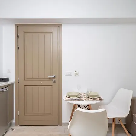 Elegant Apartment Agios Prokopios (Naxos)
