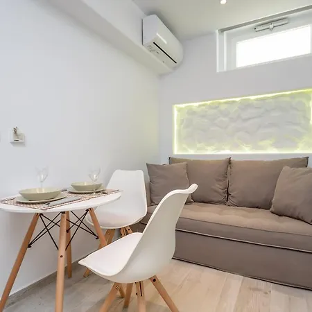 Elegant * איוס פרוקופיוס