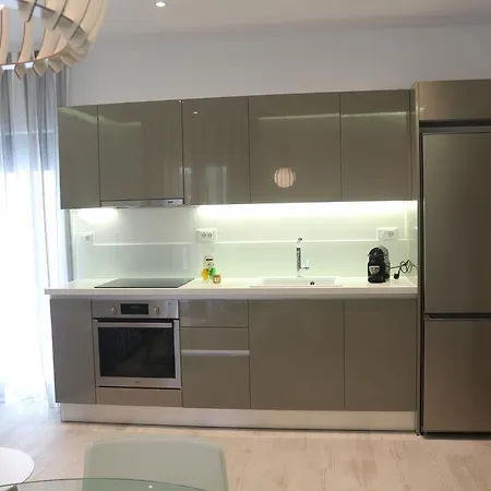 דירה Elegant איוס פרוקופיוס