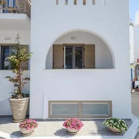 Elegant Apartment *