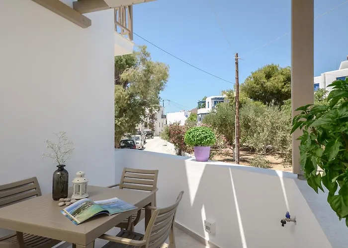 Elegant Agios Prokopios (Naxos)